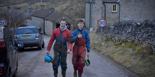 424637608 916930810433067 3153274011948921771 n