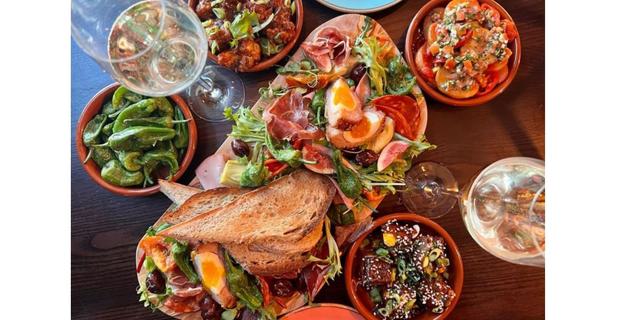Barca Bar 3 bottomless brunch NEW