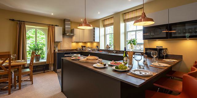 DCS9005 Apartment 3 Lounge Kitchen 2000px 1258870521