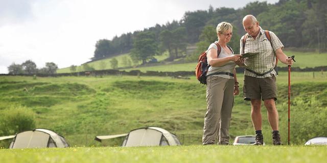 Hayfield C and C Site couple 1220 x 620 1192789908