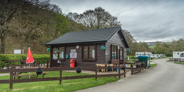 Hayfield Camping and Caravanning Club Site new 1 1252631385