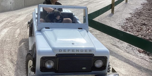 Mini Land Rover Track 1