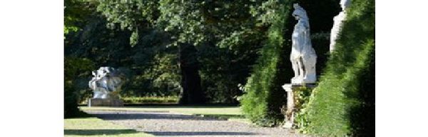 Renishaw Hall gardens 2 HOD