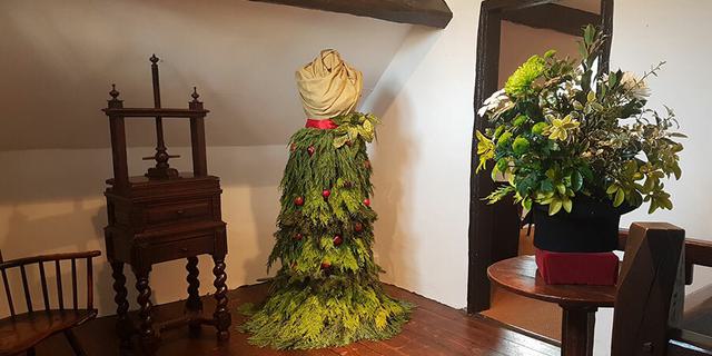 Rev House Christmas 2017 632677601