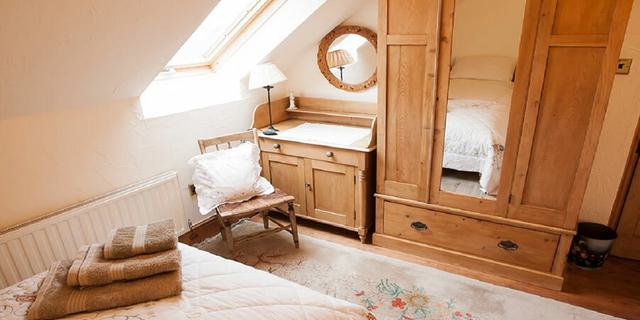 Weathericks Bradstone Bradstone wardrobe 1490728284